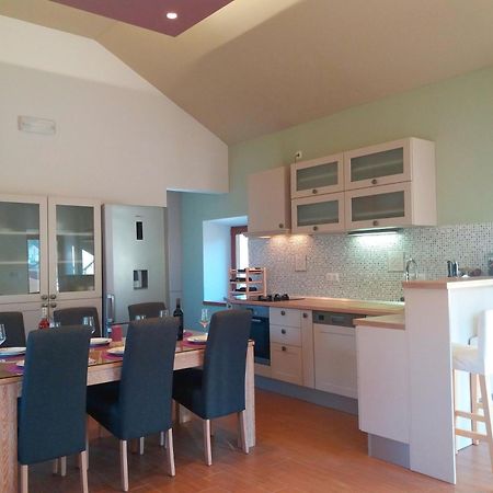 ילסה Apartments With A Parking Space Jelsa, Hvar - 8713 חדר תמונה