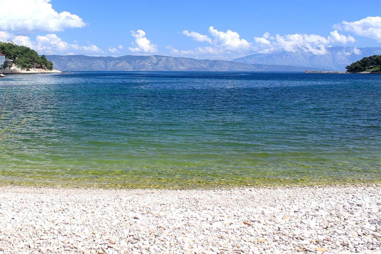ילסה Apartments With A Parking Space Jelsa, Hvar - 8713 מראה חיצוני תמונה