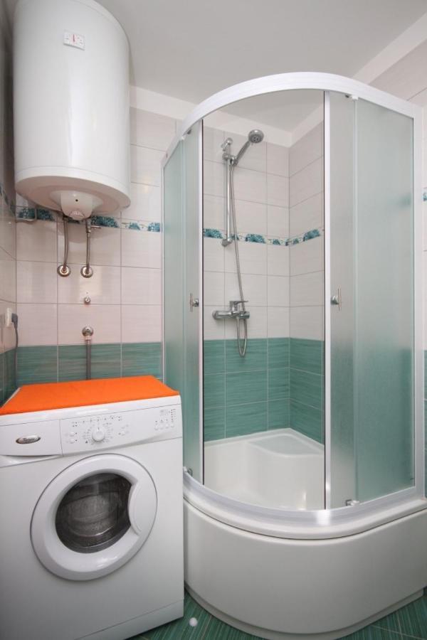 ילסה Apartments With A Parking Space Jelsa, Hvar - 8713 מראה חיצוני תמונה