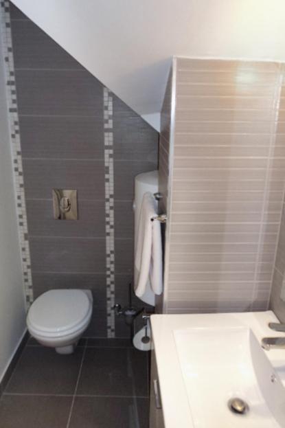 ילסה Apartments With A Parking Space Jelsa, Hvar - 8713 חדר תמונה
